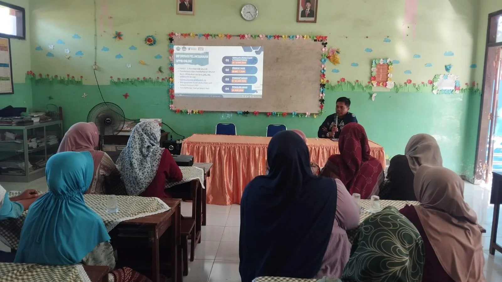 Kegiatan Sosialisasi Penerimaan Siswa Baru (SPMB)
